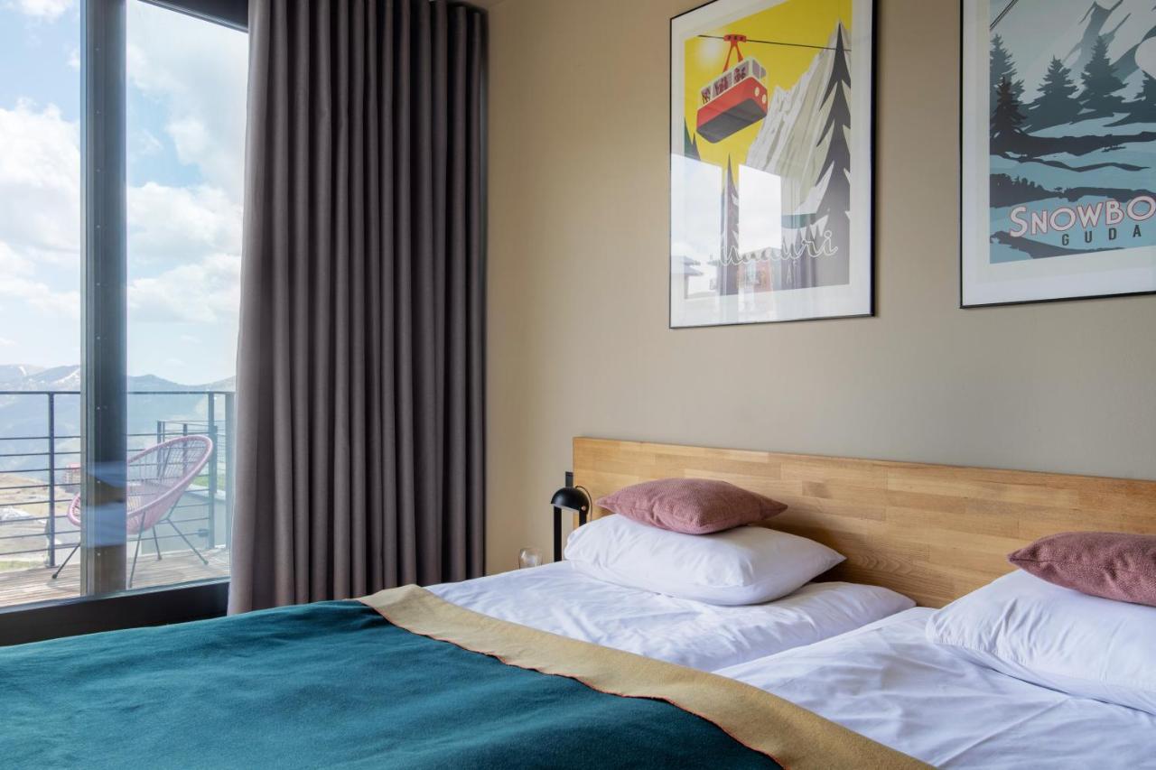 Quadrum Hotel Gudauri Eksteriør bilde